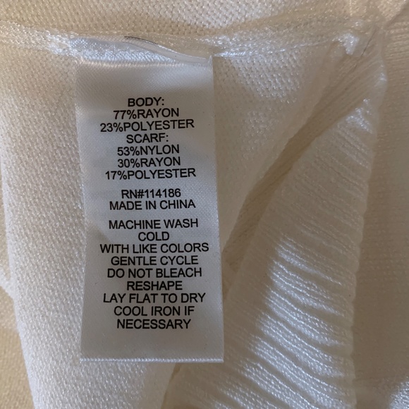 NWT 89th + Madison Sweater and Scarf Combo-Size S - Picture 9 of 12